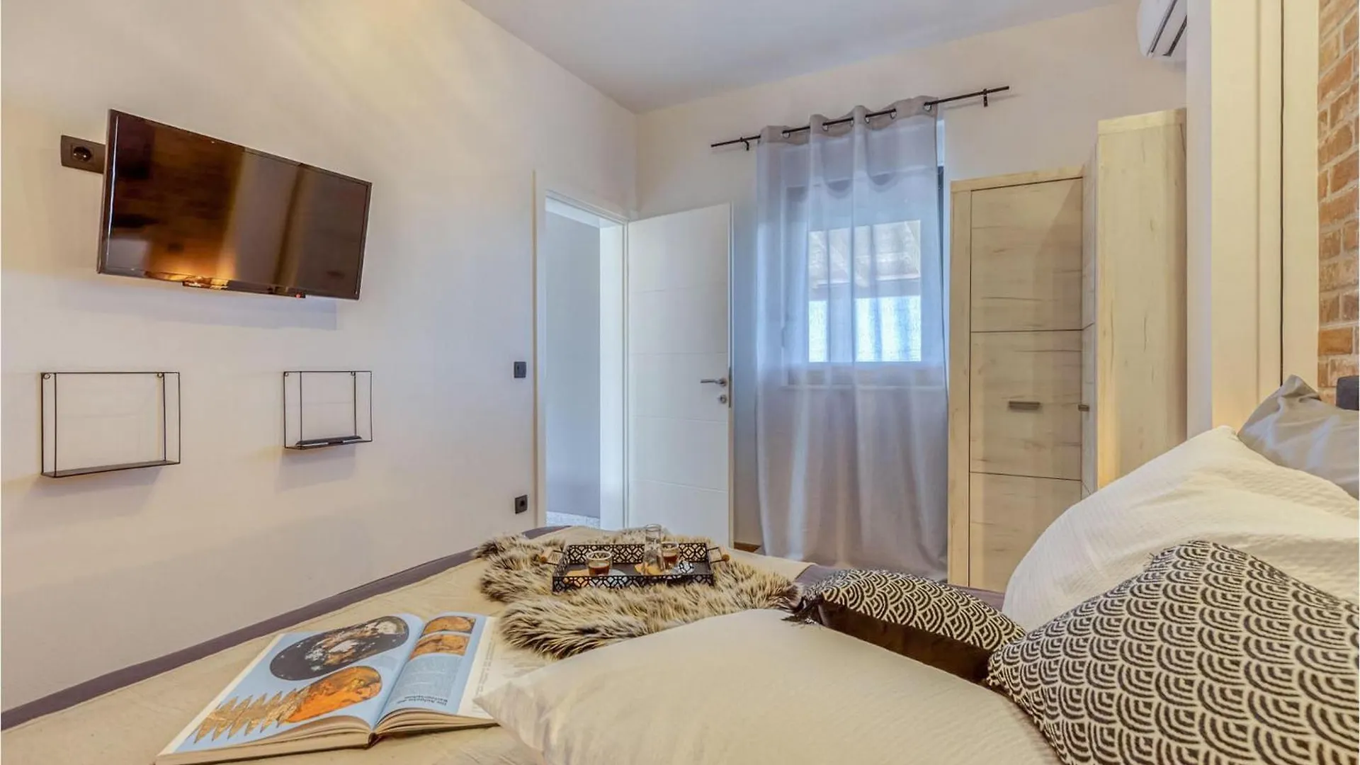 Holiday home Villa La Vrana